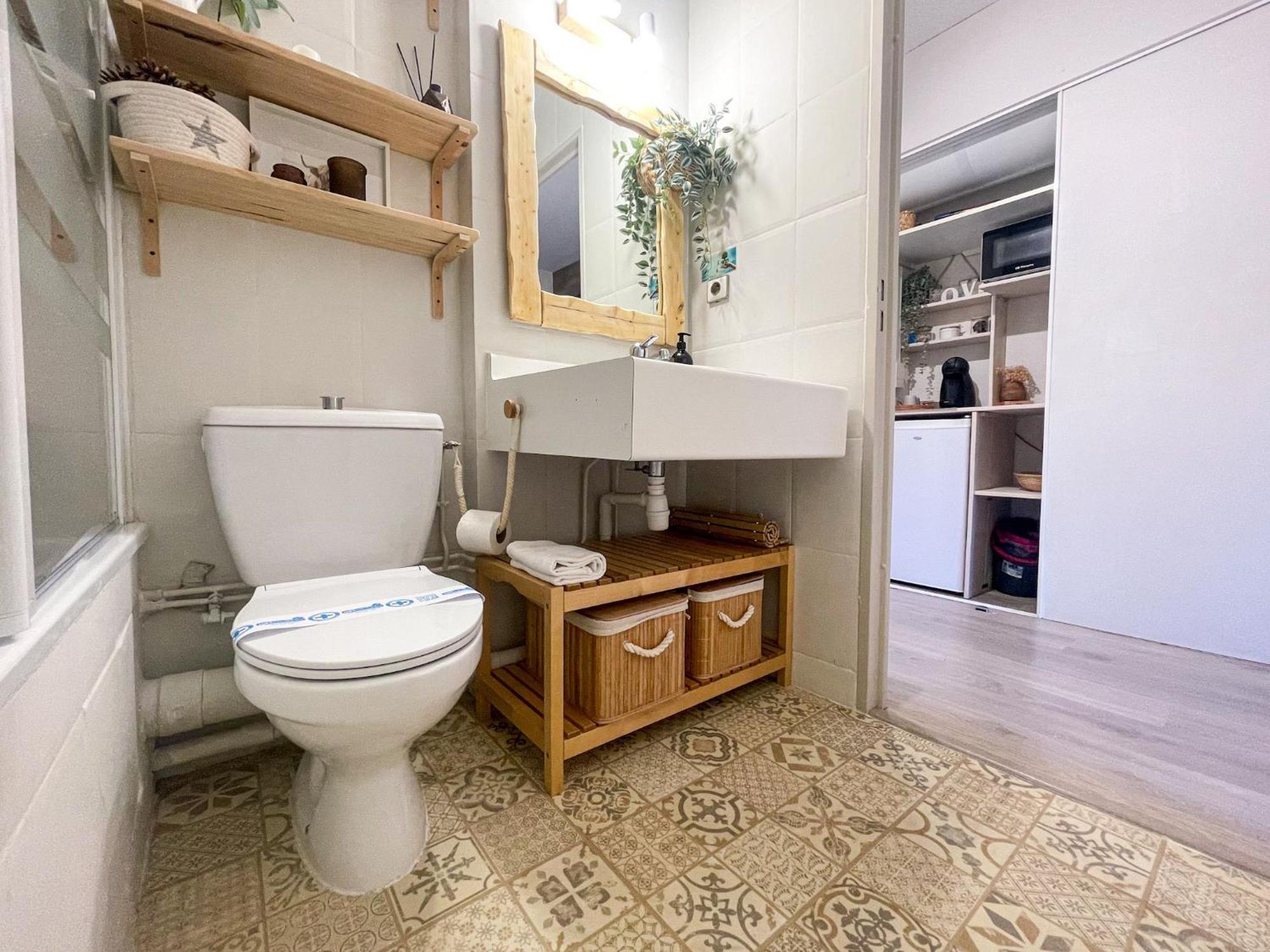 Apartamento Ideal Para Parejas En Enveitg Eksteriør bilde