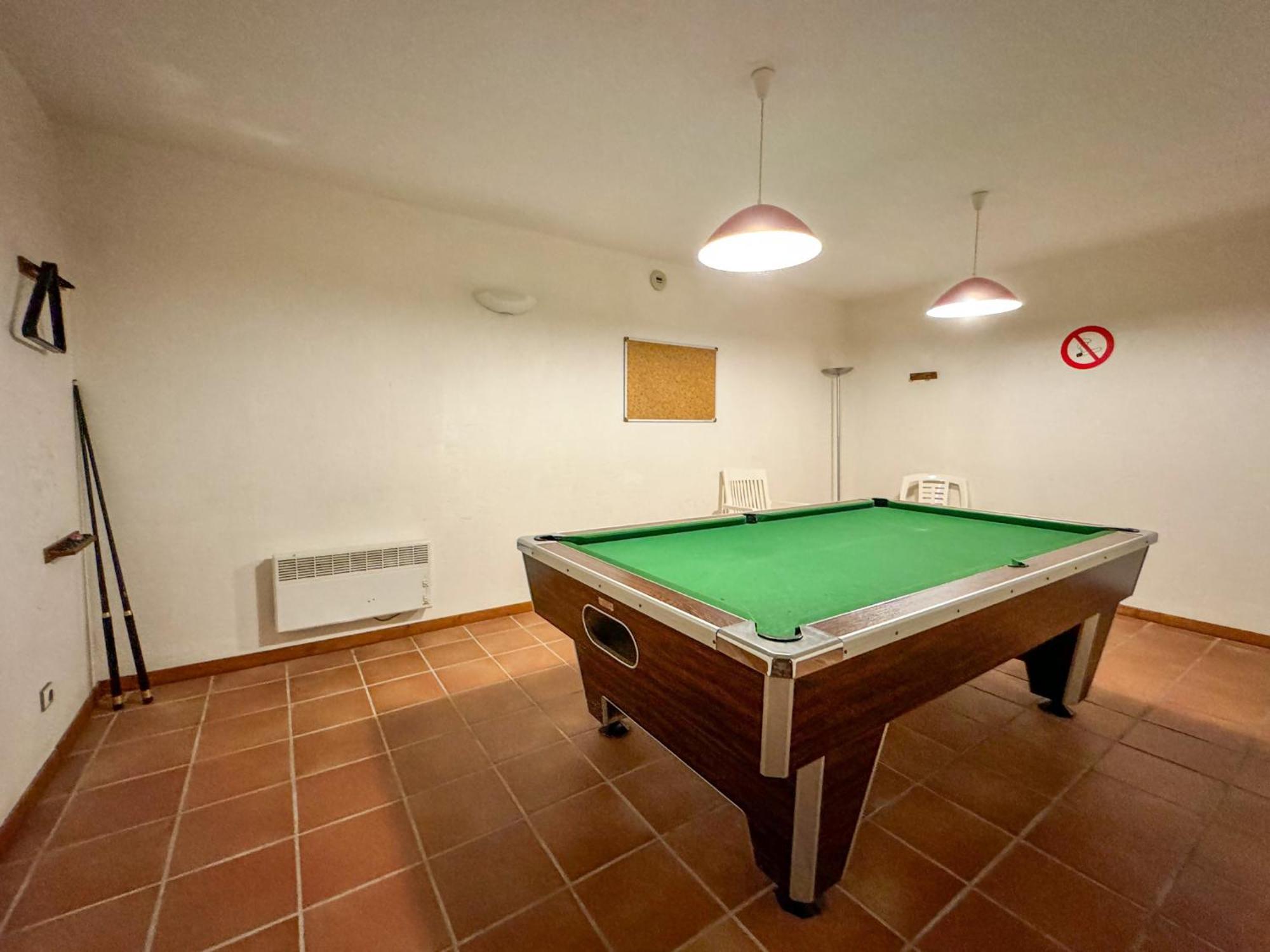 Apartamento Ideal Para Parejas En Enveitg Eksteriør bilde